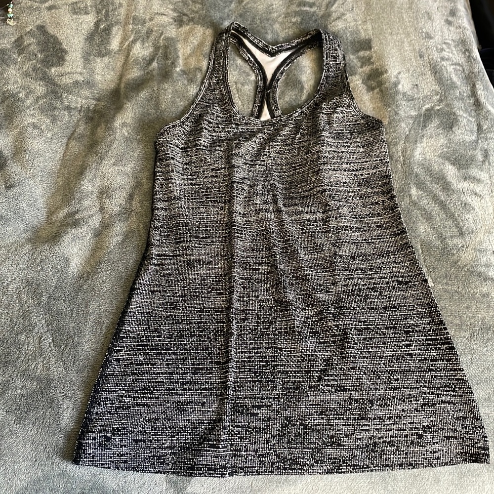 Lululemon Racerback Black and White